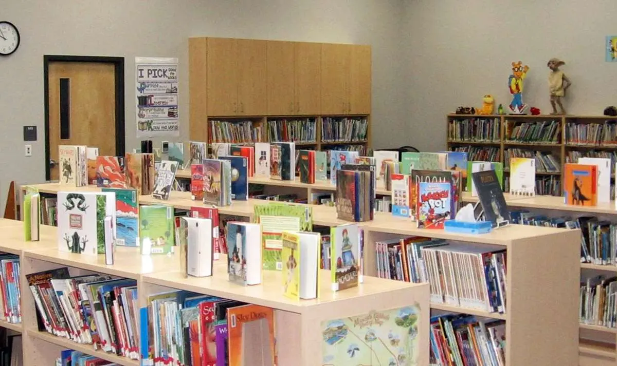 Lewis & Clark School Library