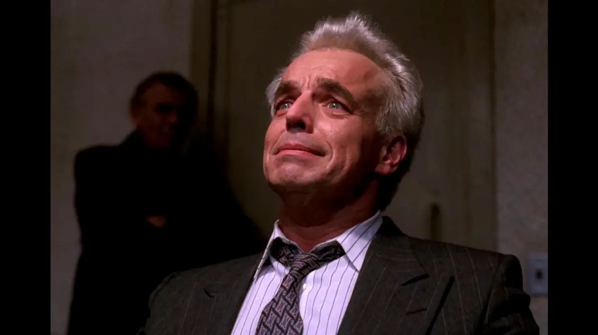 Scene from Twin Peaks – Episodes 10, 11, & 12