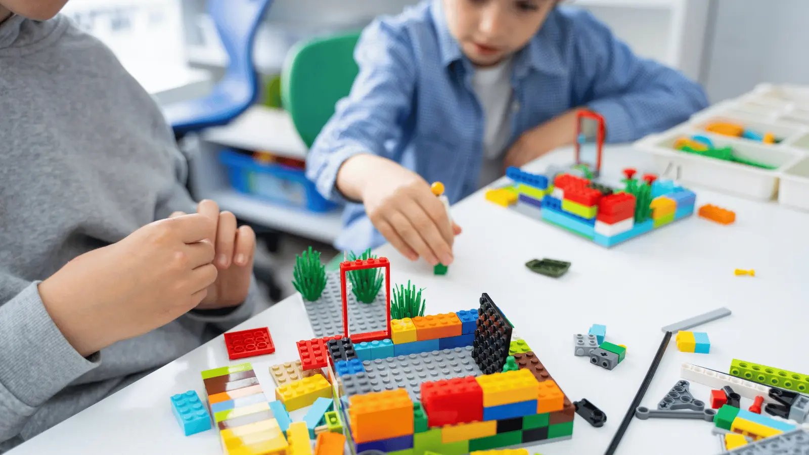 Lolo LEGO Club