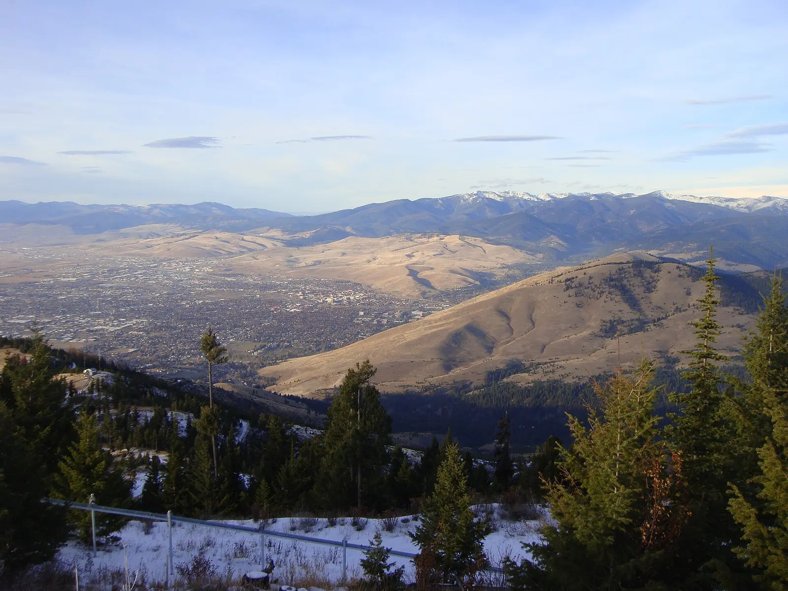 File:Mount Dean Stone veiw of Missoula and the Rattlesnake Wilderness - panoramio.jpg