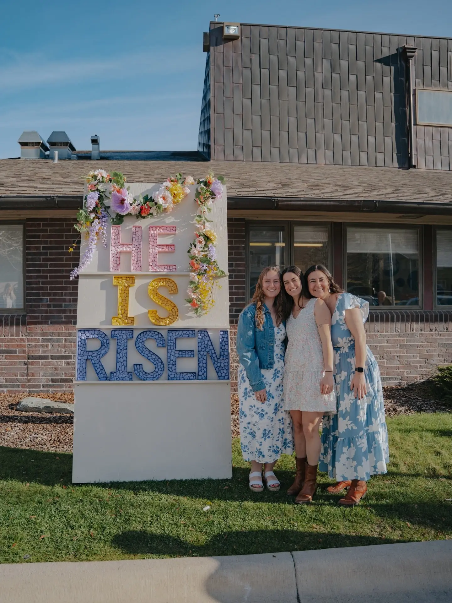 “The angel said to the women, “Do not be afraid, for I know that you are looking for Jesus, who was crucified. He is not here; he has risen, just as he said. Come and see the place where he lay.” Matthew 28:5-6 Thank you