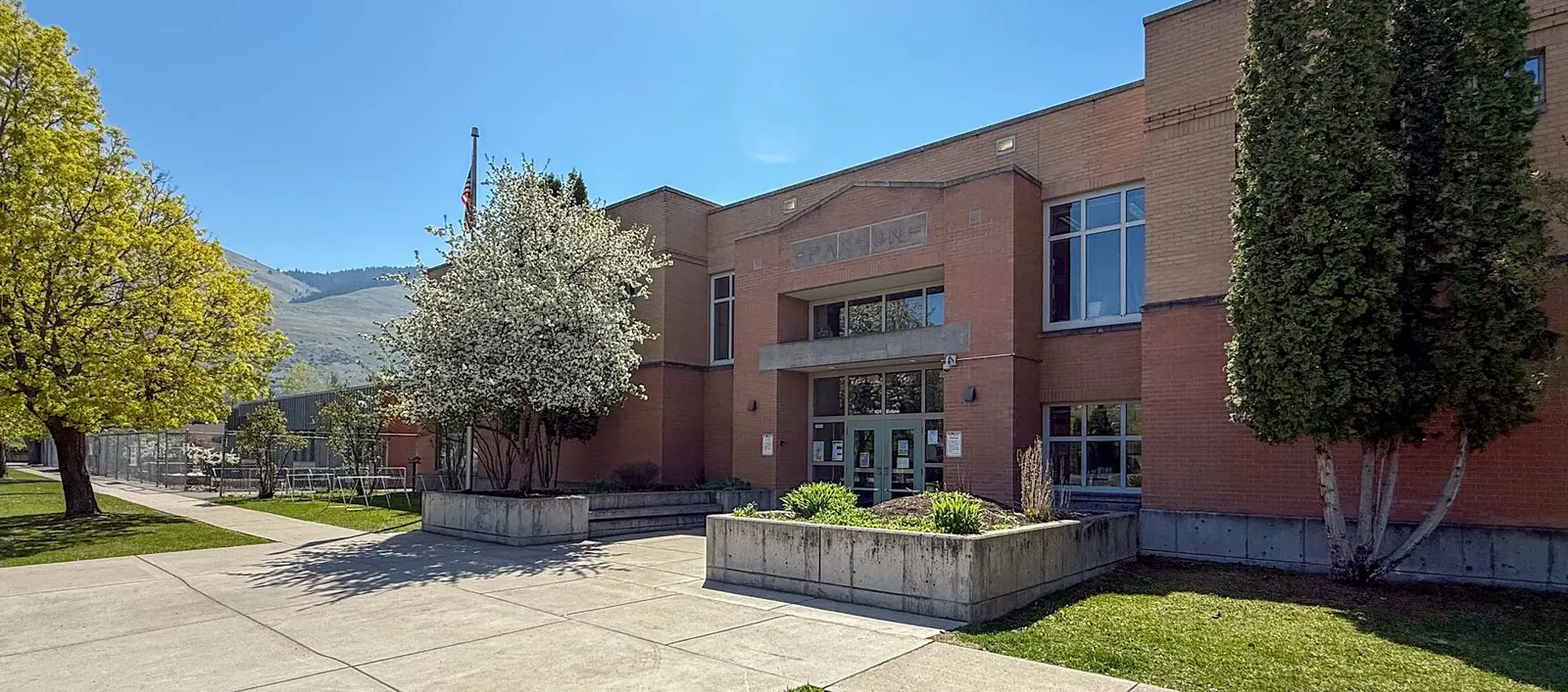 Paxson Elementary School