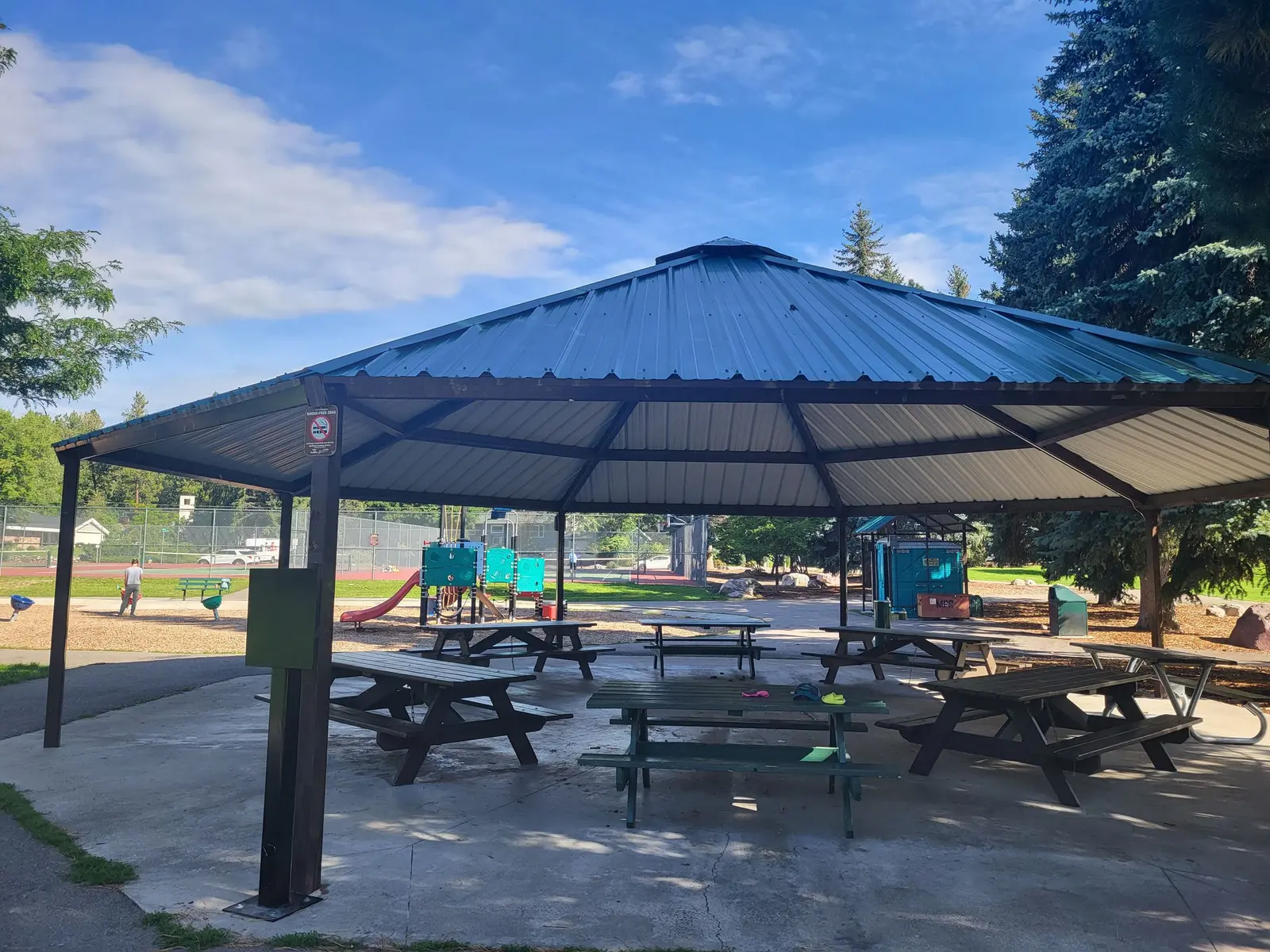 Pineview Shelter